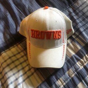 Browns hat
